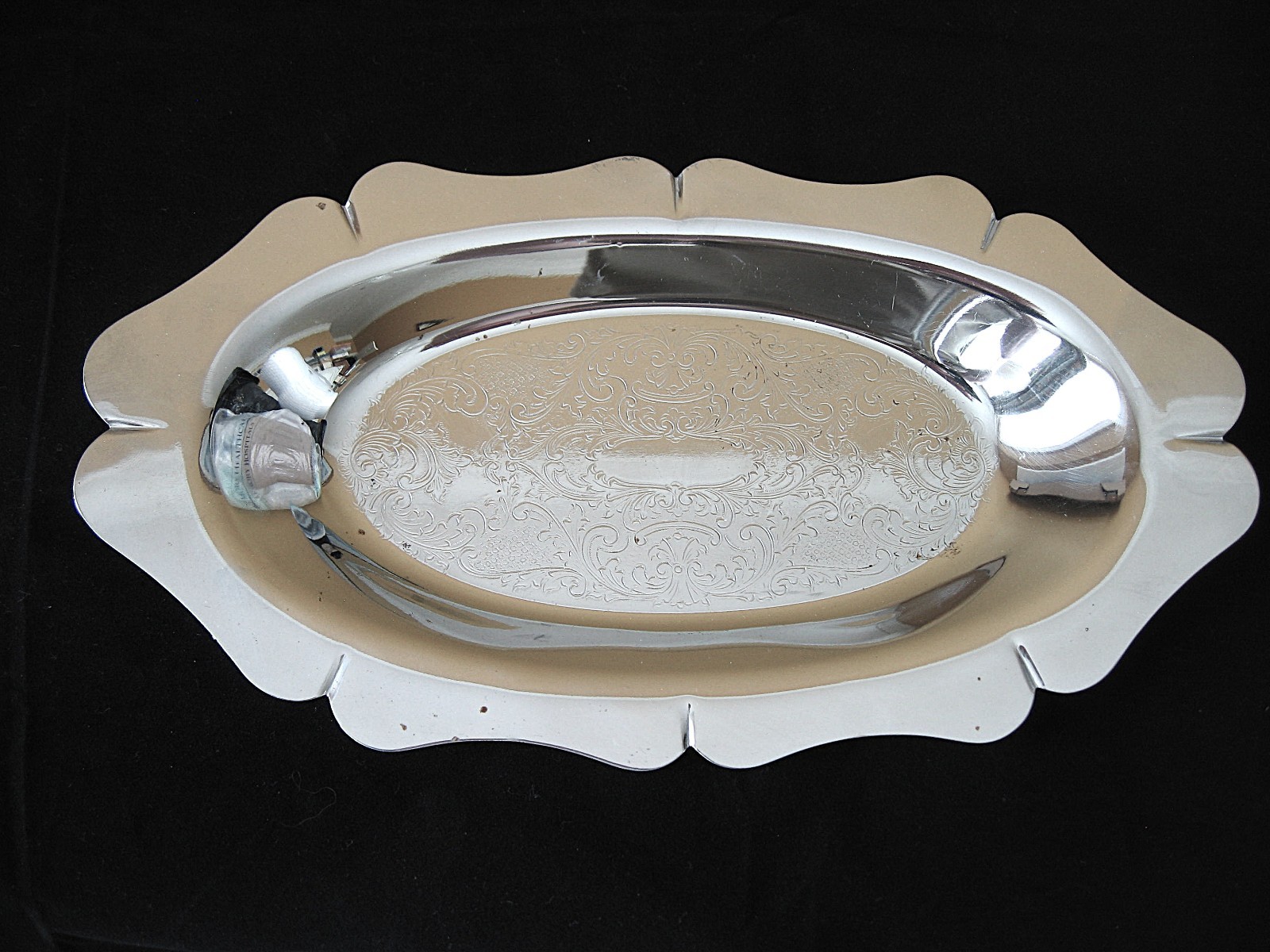 Vintage Chrome-Plated Oval 12″ Dish Engraved Floral Pattern