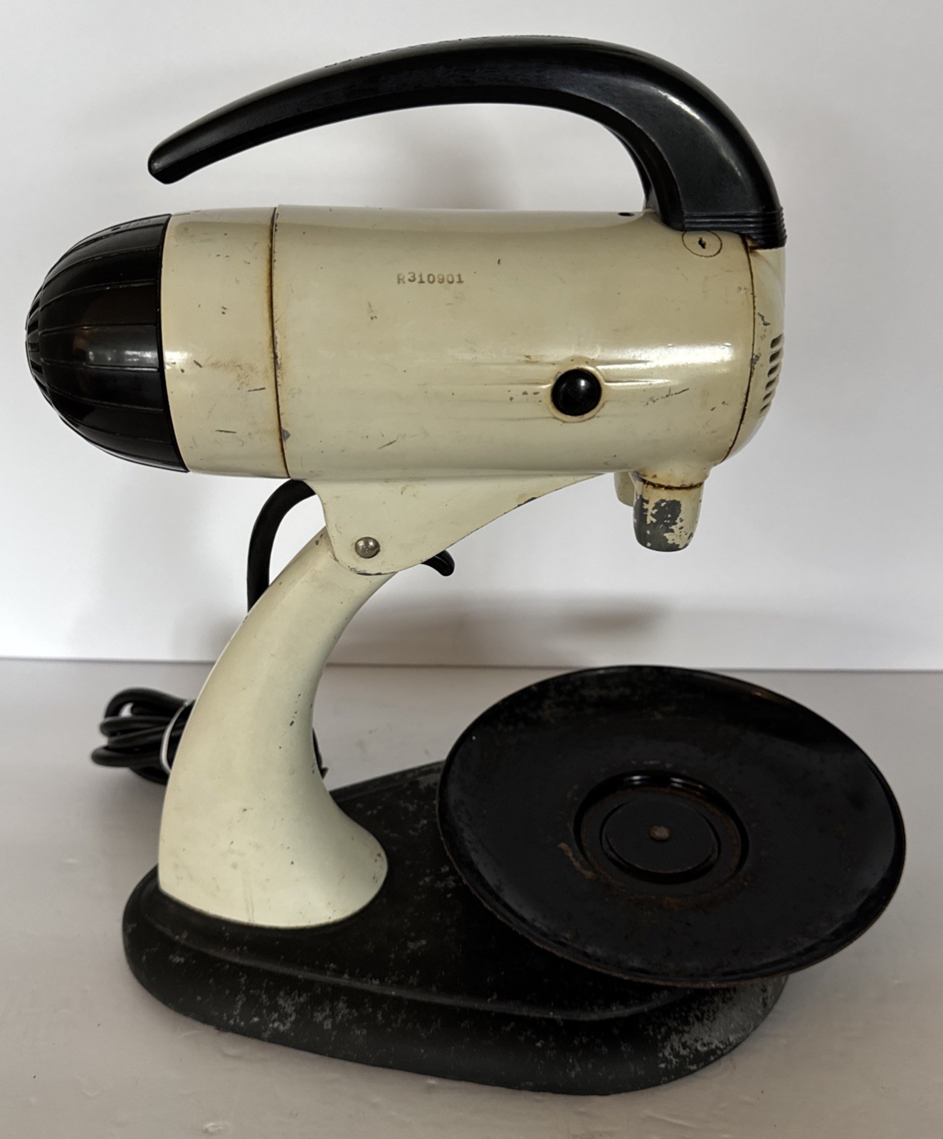 Sunbeam Mixmaster Model 9 Large Milk Glass Bowl And Spout Bowl 1948 Read