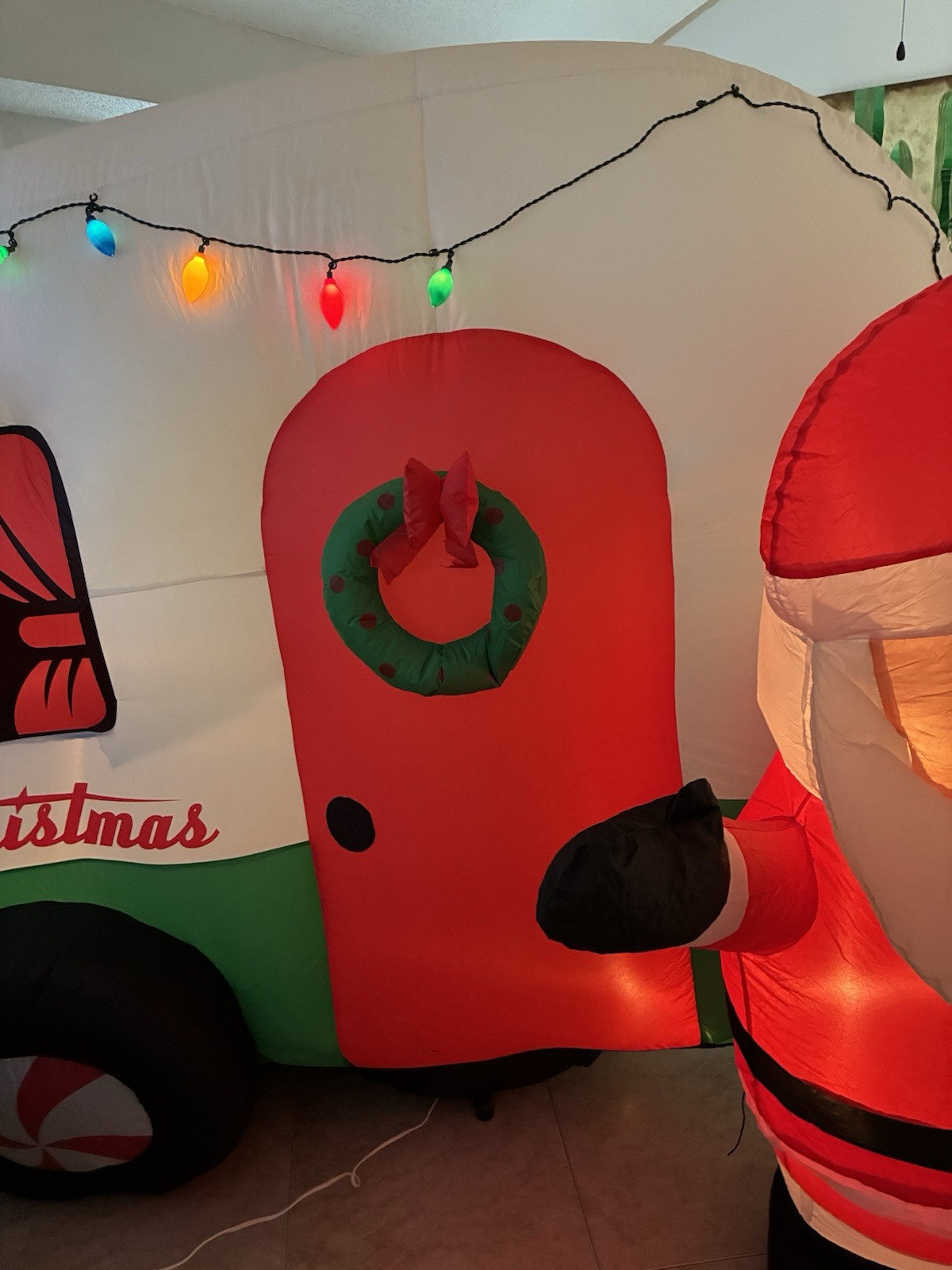 Gemmy HUGE 9ft Long Santa w/ RV Camper Scene Christmas Inflatable Read