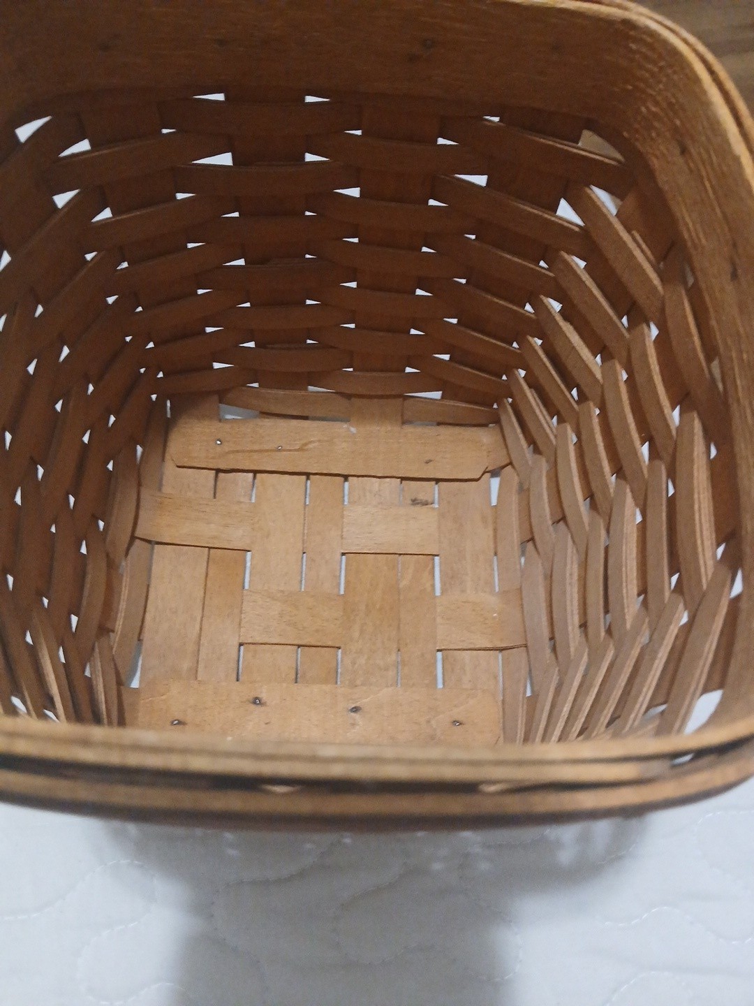 Longaberger 1994 Handwoven Square Tissue Basket with Wood Lid and Plastic Liner