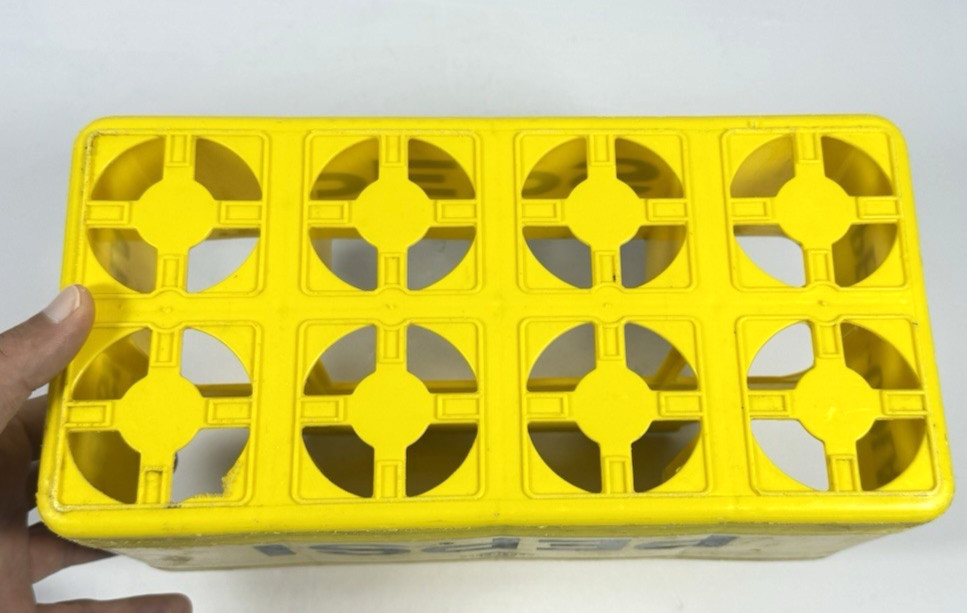 Vintage Pepsi-Cola Plastic Yellow Bottle Carrier – Holds 8 Bottles