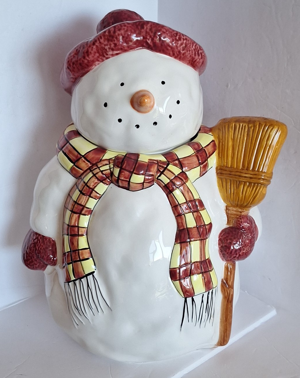 Debbie Mumm Snowman Cookie Jar 11 1/2″ x 9 1/2″