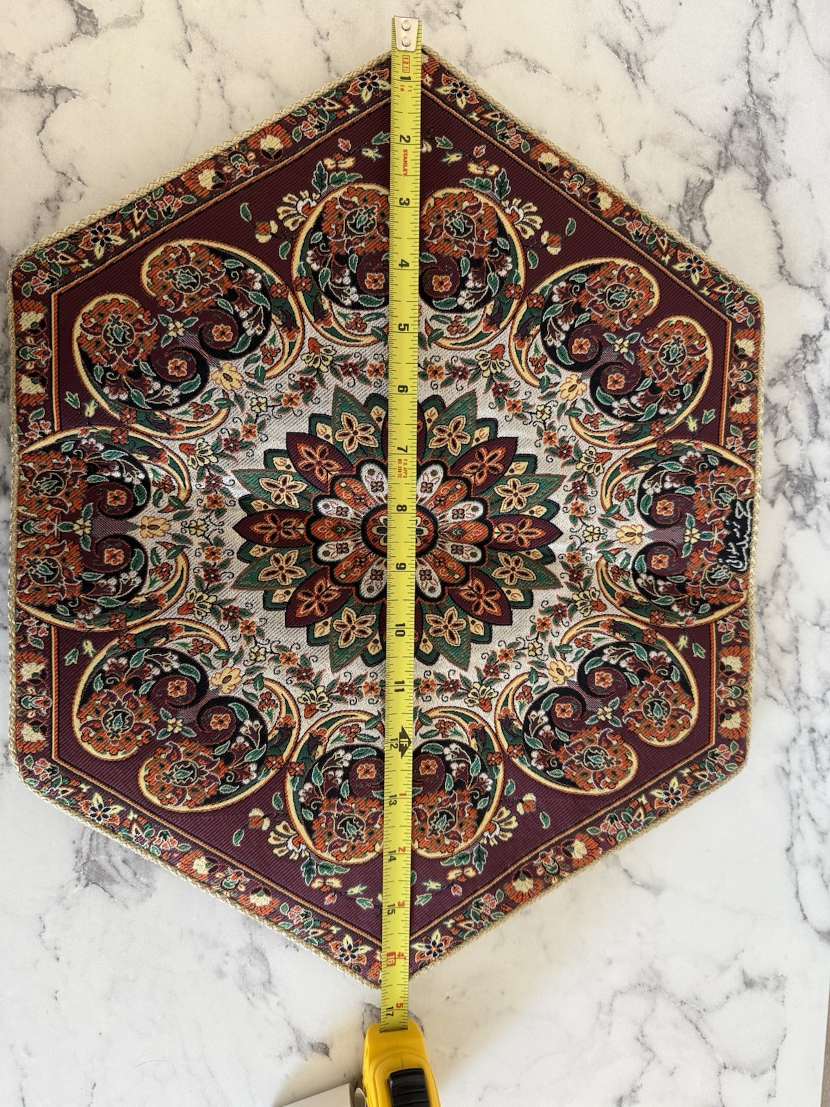 Oriental Decorative Tablecloth Set with Intricate Floral Patterns