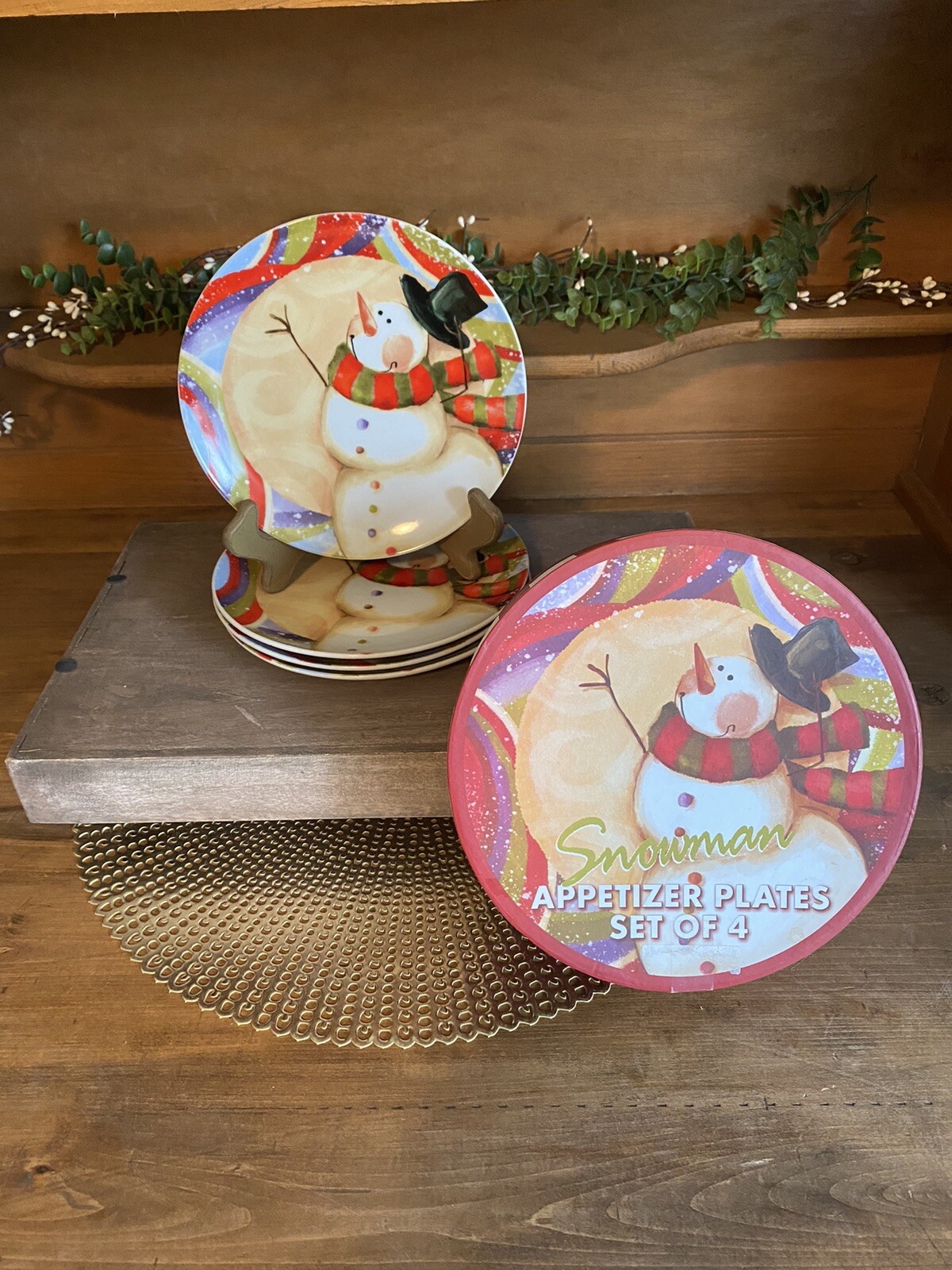 Set of 4 Snowman Christmas Winter Dessert Salad Appetizer Plates 7.5″ New in Box
