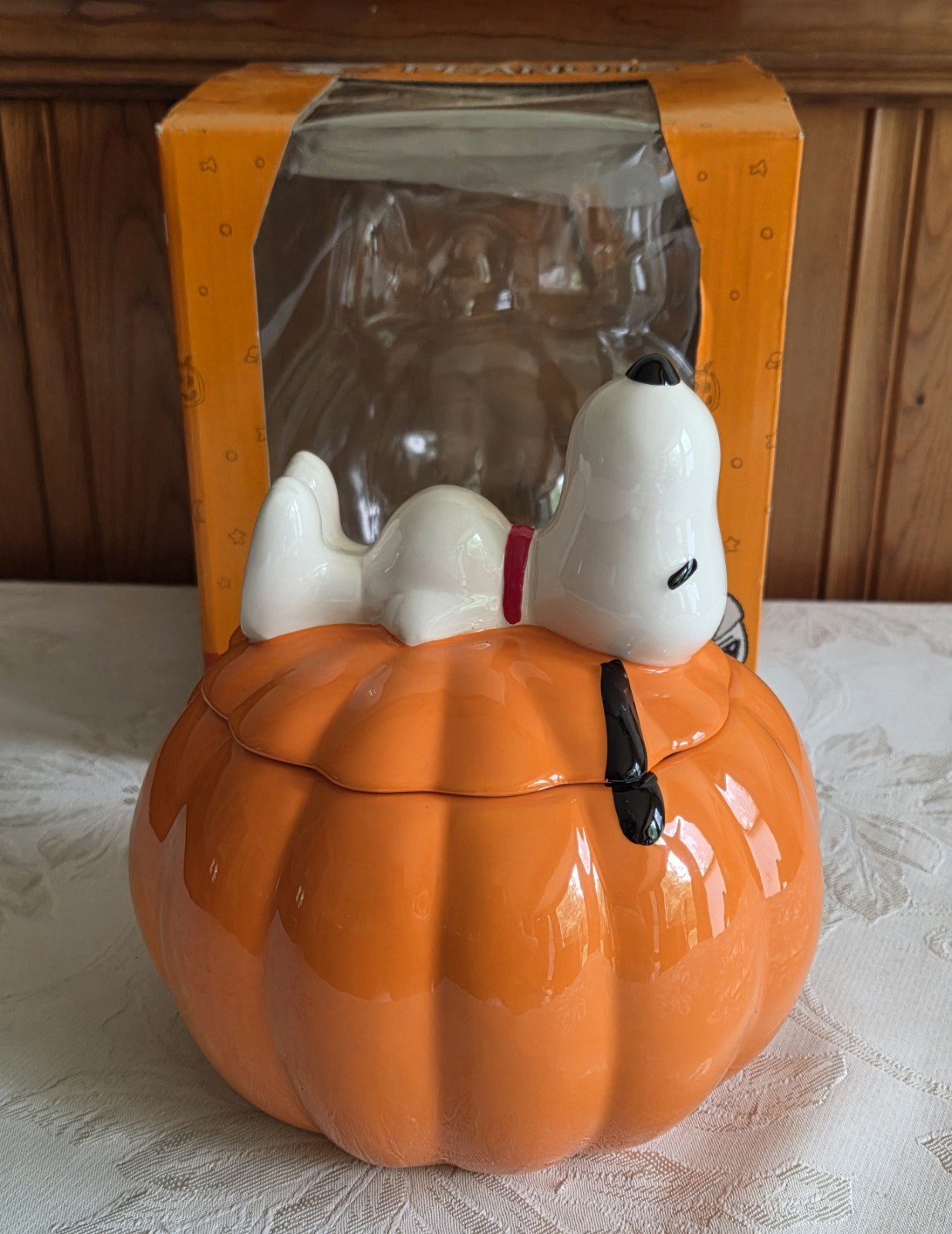 2016 Galerie Peanuts Ceramic Pumpkin Candy Dish Treat Jar Snoopy In Box
