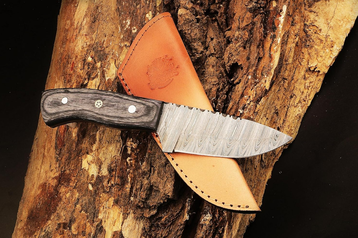 Viking Heritage Skinner Knife Expertly Crafted Damascus steel, Gladius Crafts