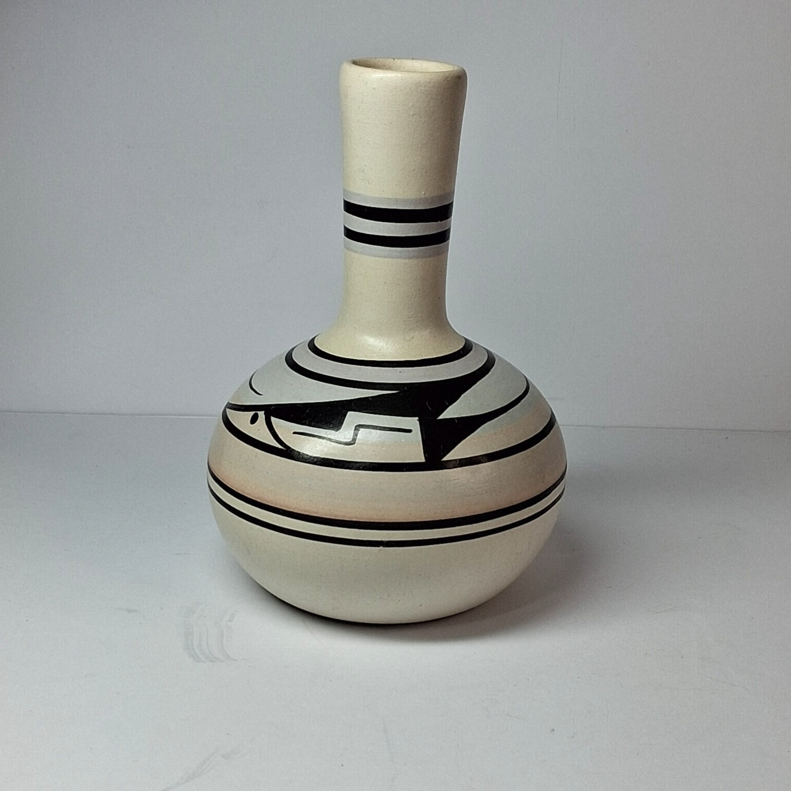 Southwestern Native American Cedar Mesa Navajo Pottery Painted Bud Vase Signed