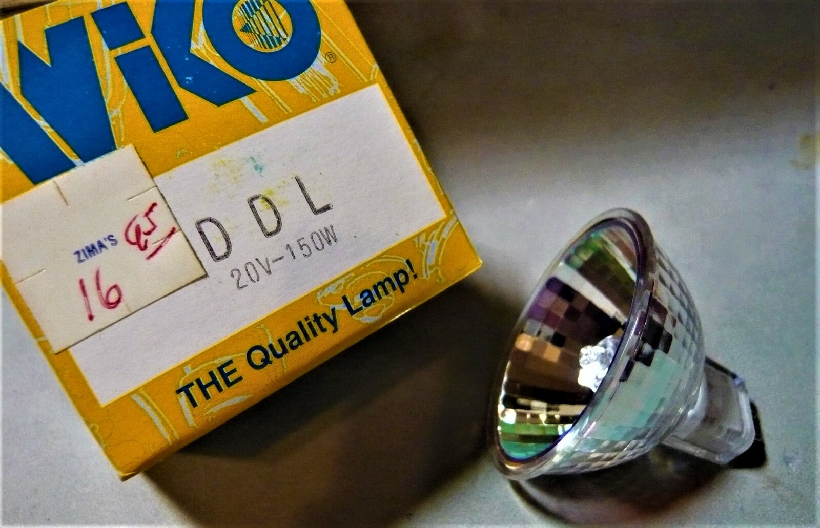 DDL PROJECTOR LAMP BULB 150W- 20V. by WIKO. NEW !