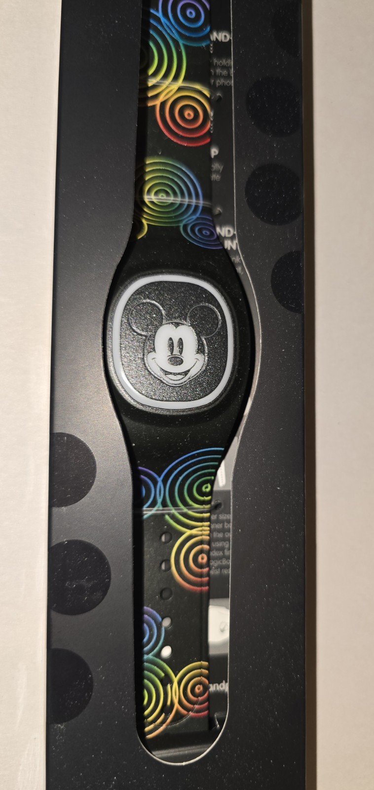 NEW Disney Parks Magic Band Plus + Mickey Mouse Rainbow Swirl UNLINKED W/Cable