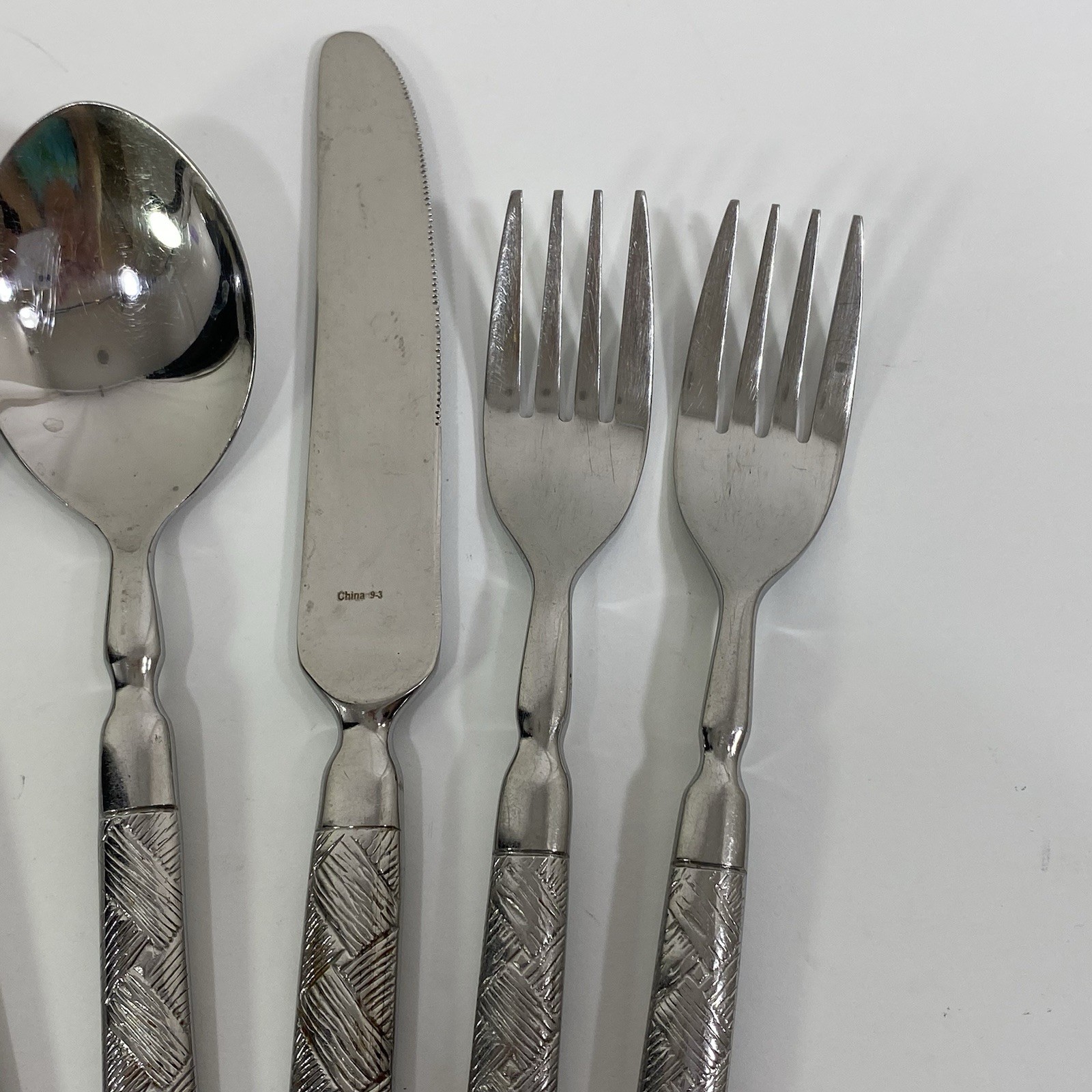 Hampton Silversmiths Stainless China Basket Weave 7 Pc Knife Fork Spoon Teaspoon