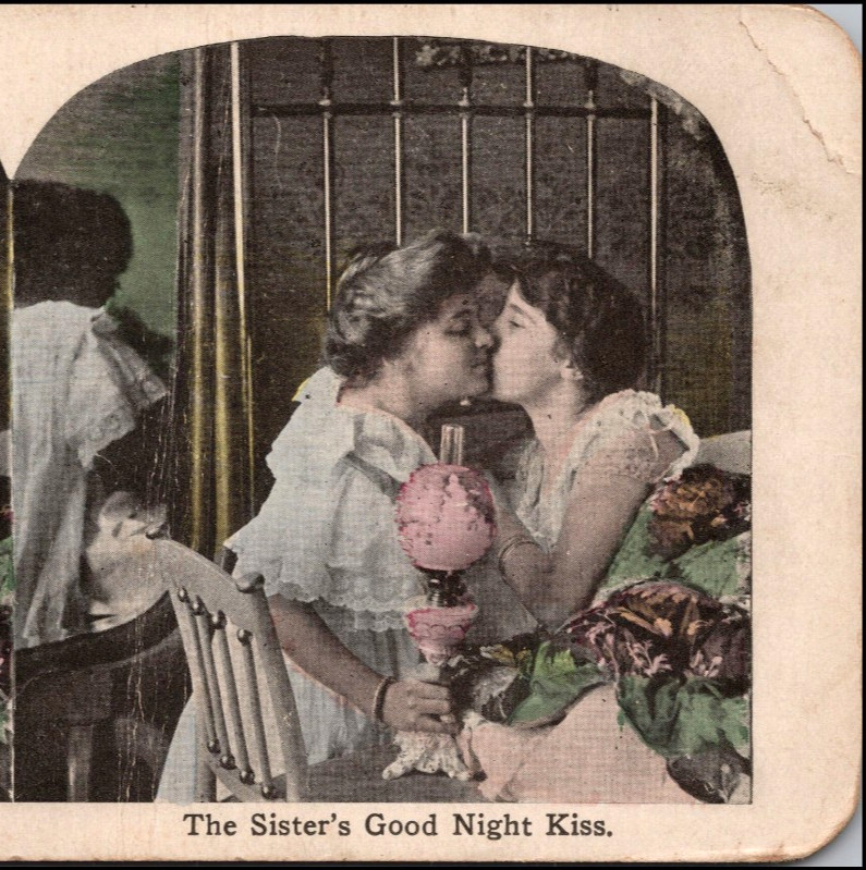 The Sisters Good Night Kiss–Stereoview #LE88