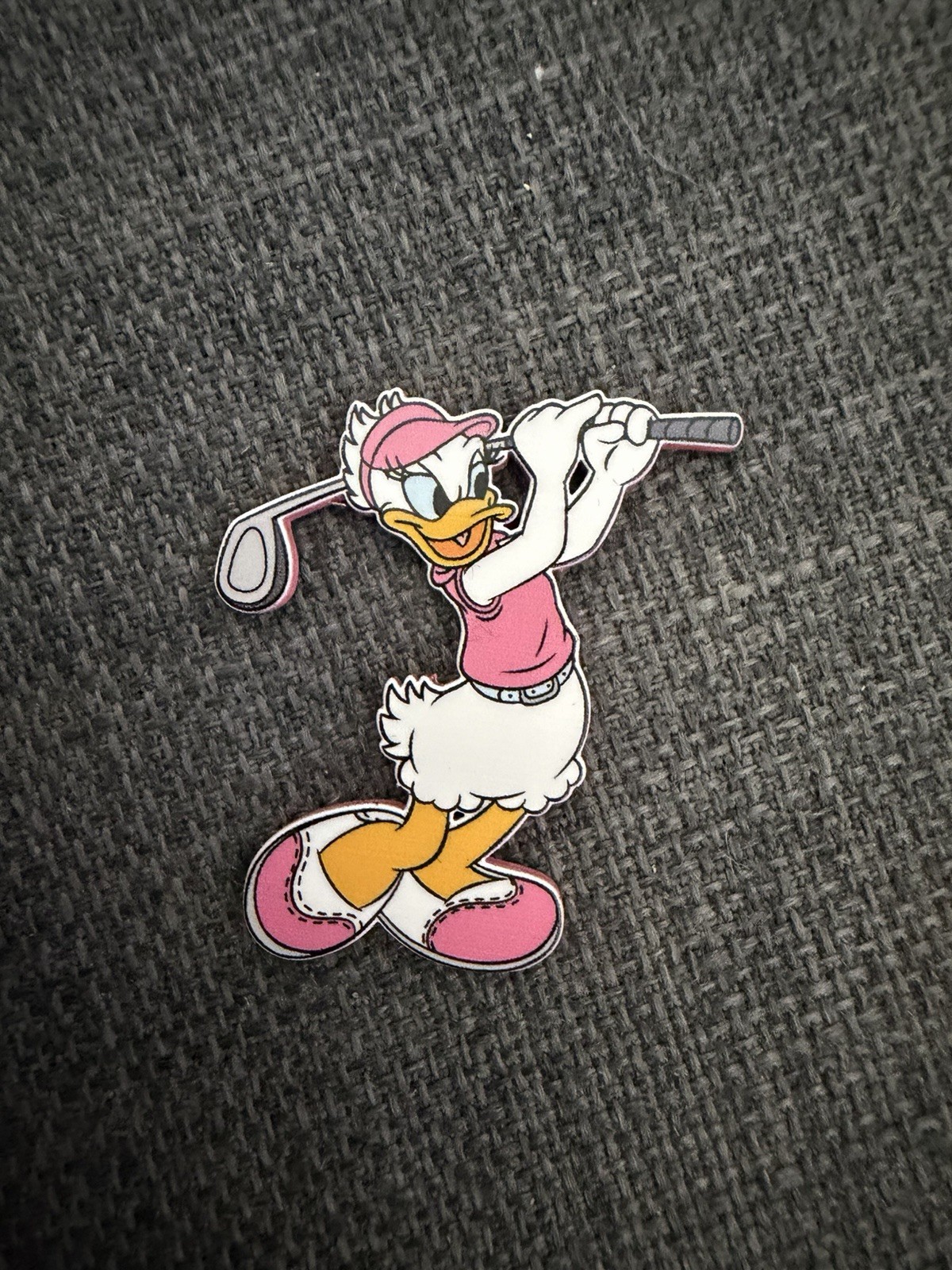 Disney Parks 2026 Walt Disney World Golf Ball Marker Daisy Duck