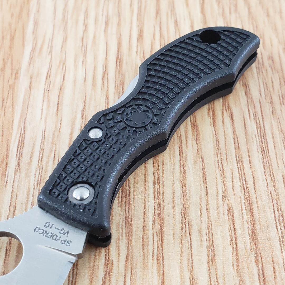 Spyderco Ladybug 3 Folding Knife 1.88″ Satin Finish VG-10 Steel Blade FRN Handle