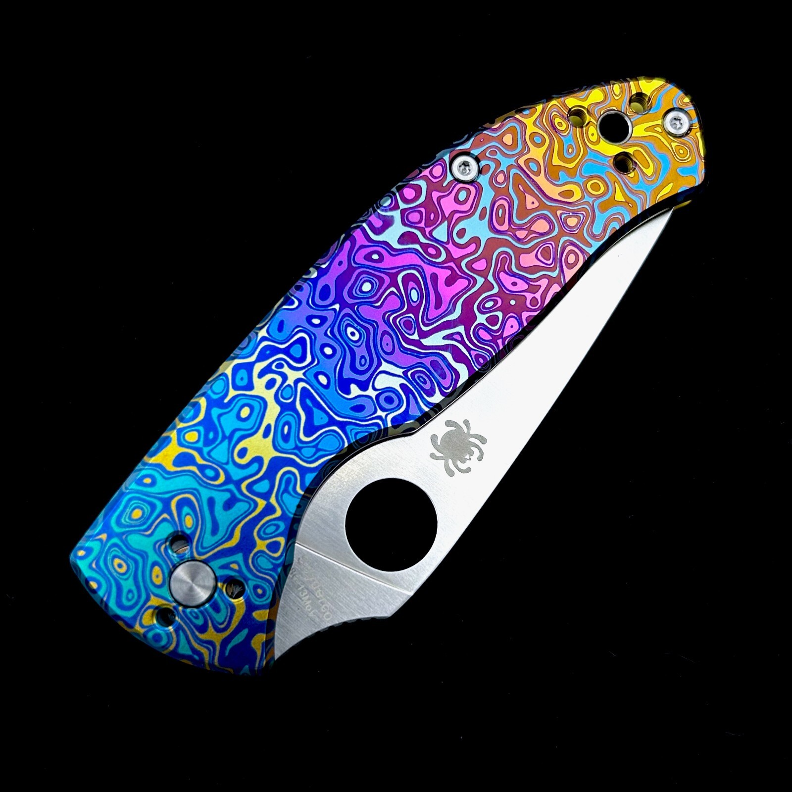 Spyderco Tenacious Knife C122TIBLP Satin Plain Edge Blade Flomascus Ano Titanium