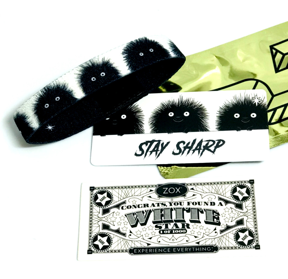 ZOX *STAY SHARP* Silver Single Med Goldie Wristband w/Card & WHITE STAR CARD