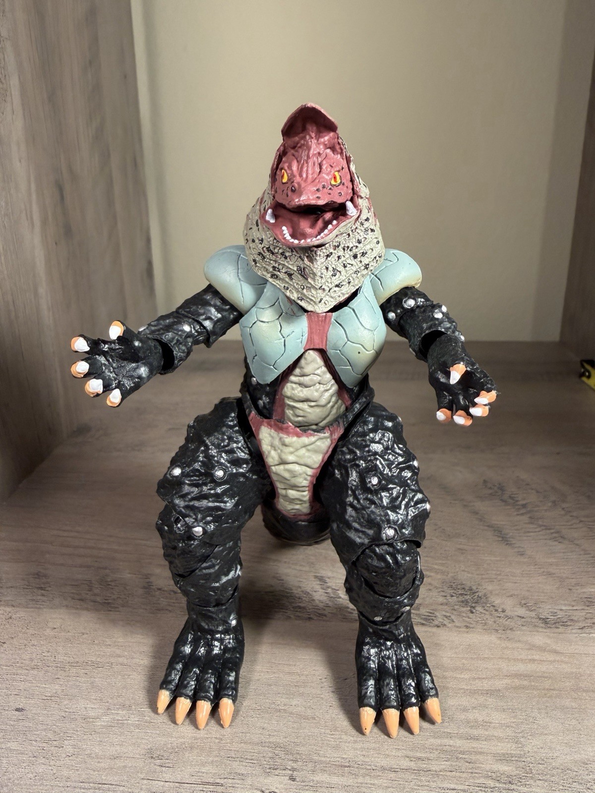 Ultraman Tiga Golza ~6 inch S.H.Figuarts shf NO BRAND US Stock