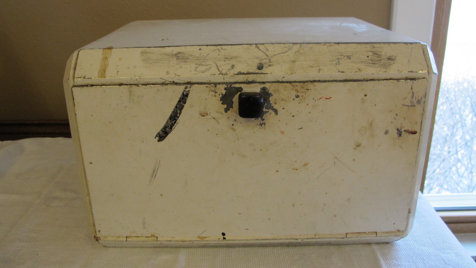 VTG TIN BREAD BOX 14 1/2″ X 11 X 9 1/4″