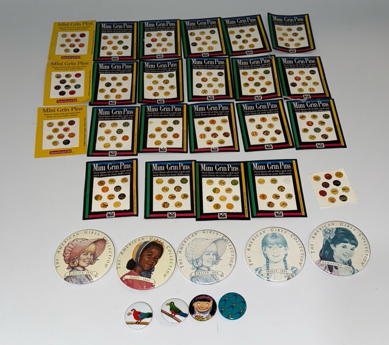 Huge Lot American Girl Pleasant Company Mini Grin Pins & Character Buttons