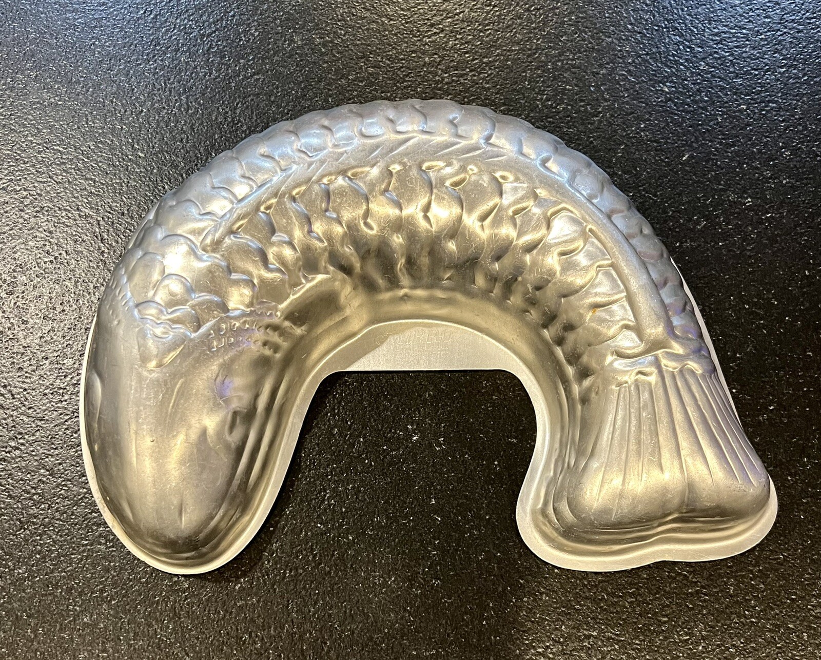 Vintage Mirro TM Aluminum Fish Jello Cake Pan or Wall Hanging 725M Made In USA