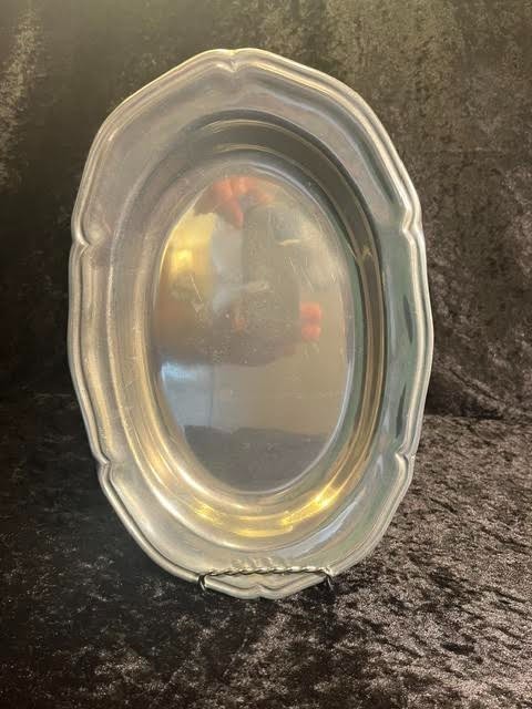 Wilton Armetale Oval Platter Tray Queen Anne Country Ware 10.75 in by 7.25 in.