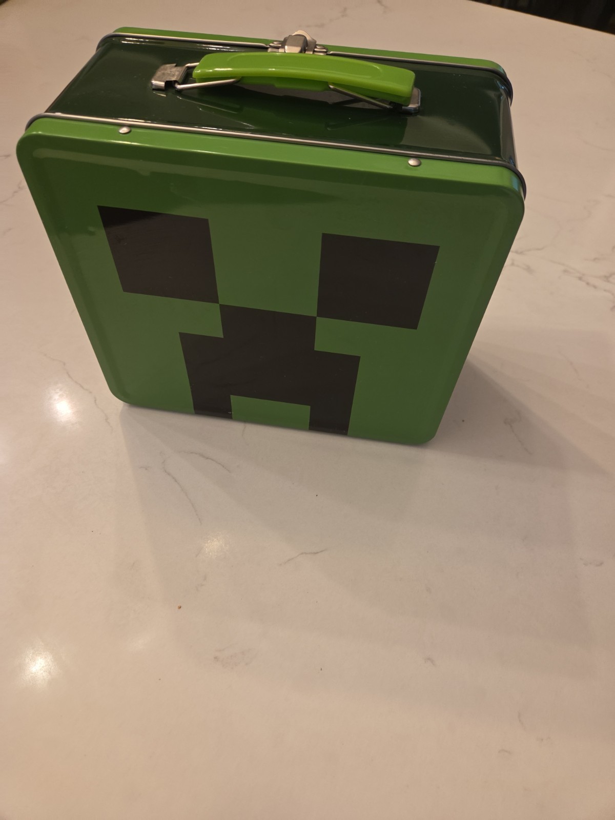 Minecraft Creeper-themed metal Breakfast Lunch container