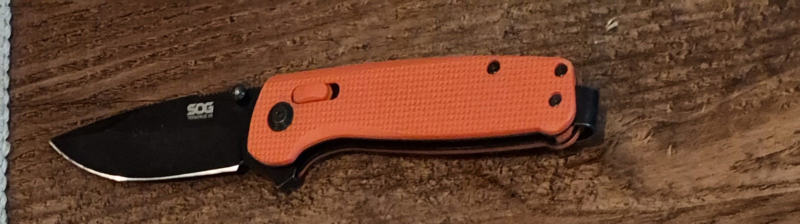 SOG Terminus XR folding Pocket Knife with Flipper & Clip Orange W/Black Blade