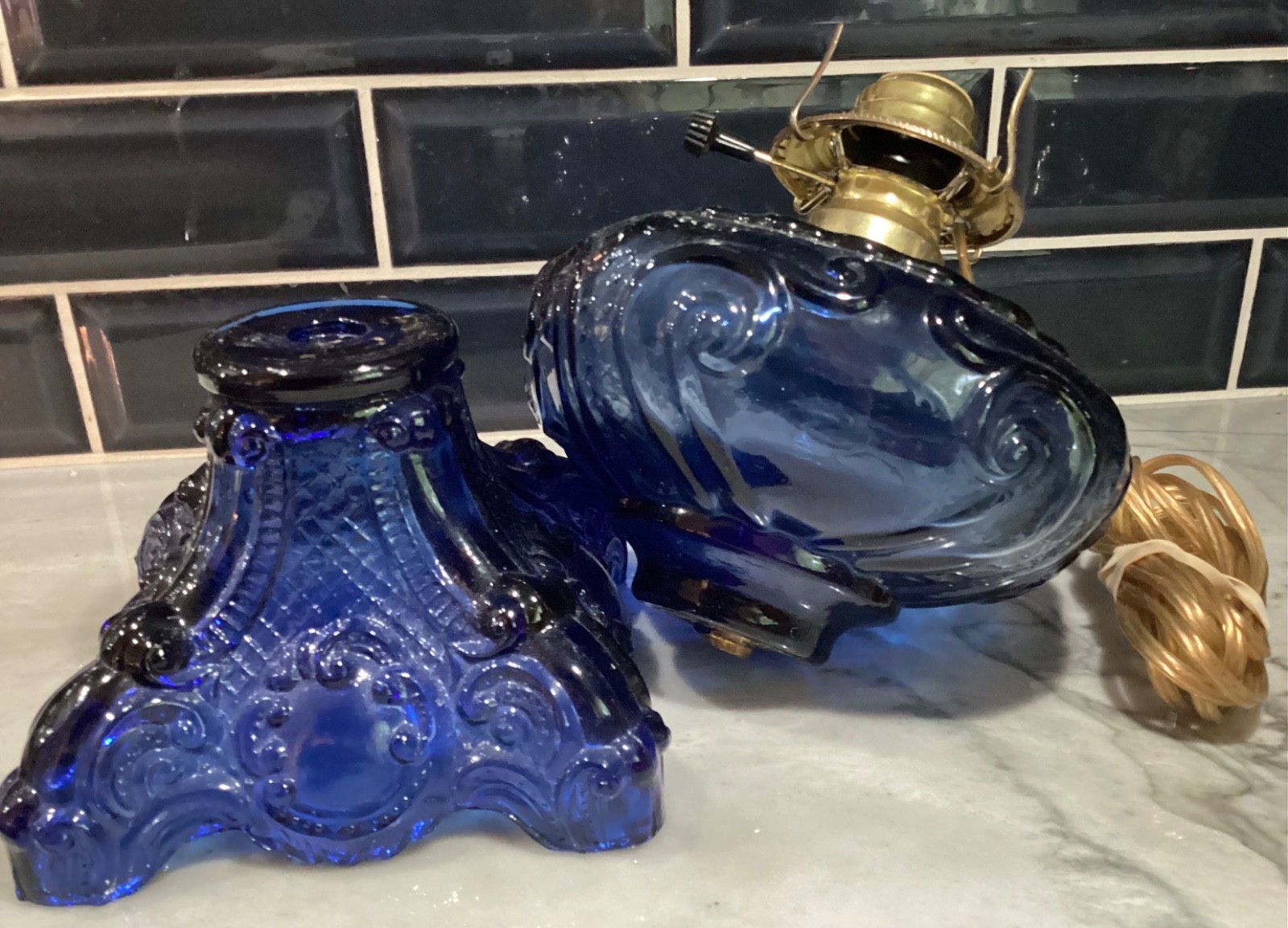 Blue Princess Feather Oil Lamp Converted To Electric W/Knob Control READ