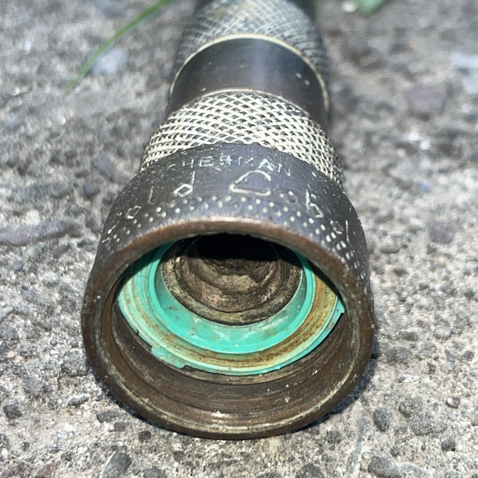 Vintage SHERMAN GOLD LABEL Brass Water Garden Hose Nozzle USA 4”