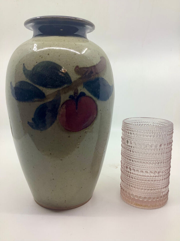 Discover Artistry: 10-Inch Handmade Pottery Vase – Shop Exclusive!