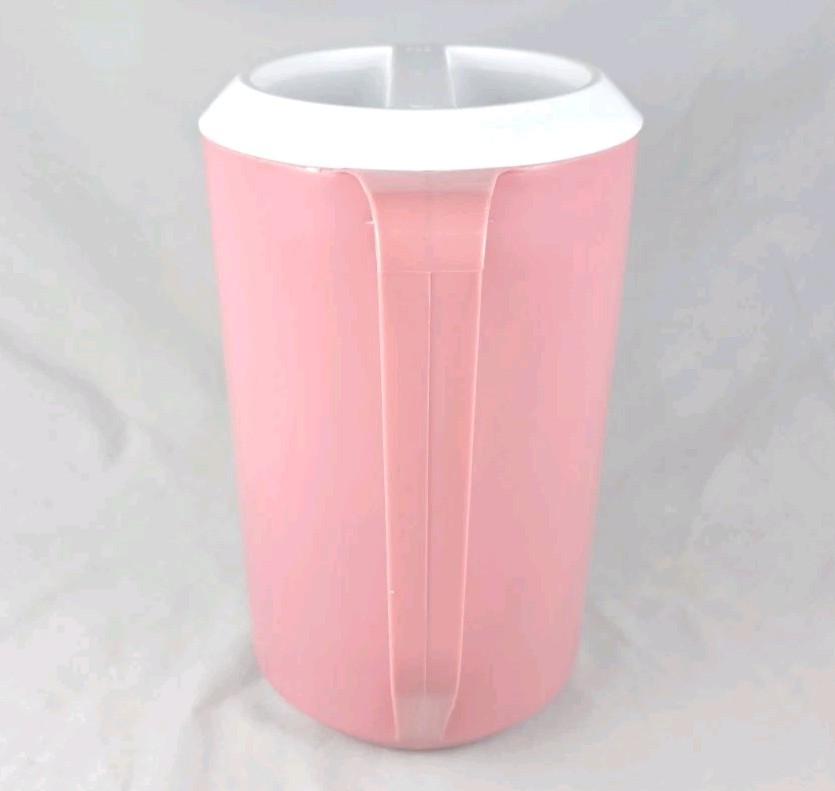 Vintage Rubbermaid Pitcher 1 Gallon #2718 Dusty Rose Pink w/ Lid