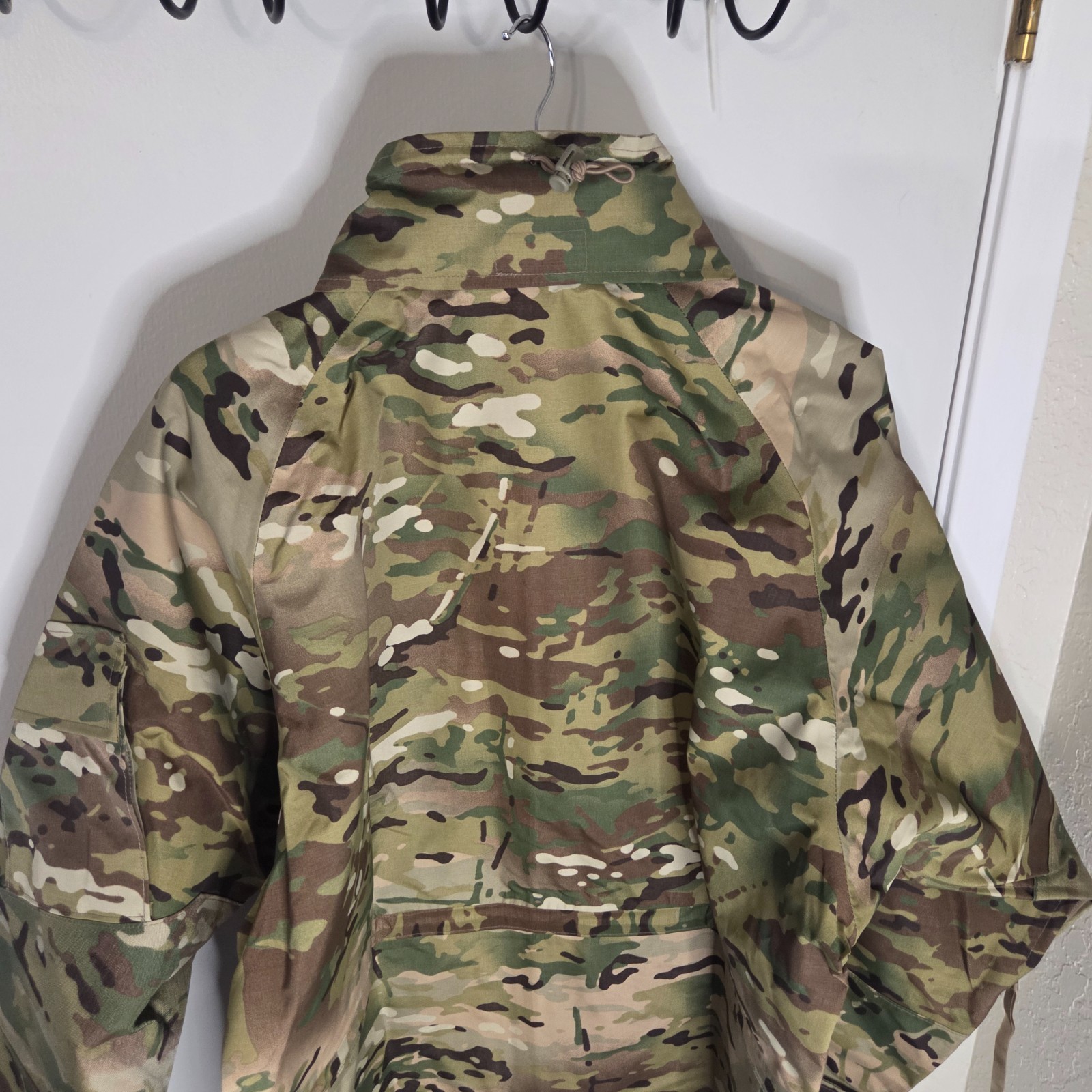 Military Issue Apecs Gore Tex Parka Jacket Size Large Regular Multicam Camo