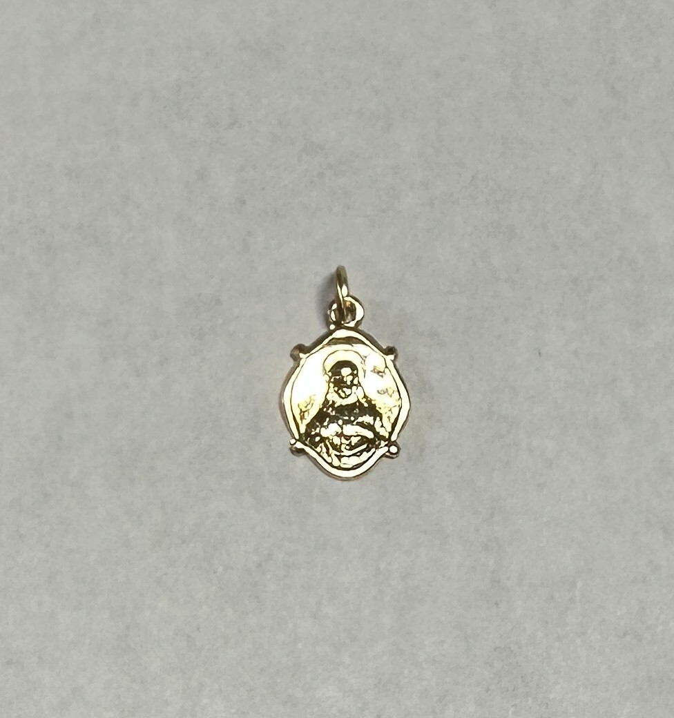 14 Karat Yellow Gold Sacred Heart of Jesus 0.40″ x 0.32″ Dainty Medal