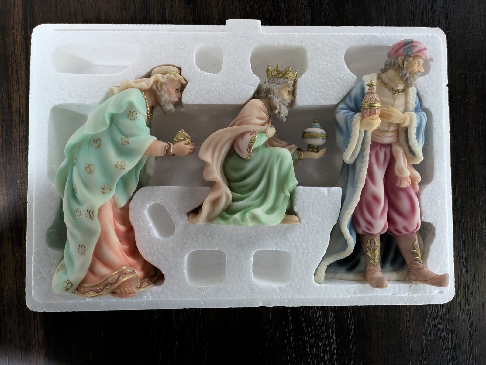 1996 Roman Seraphim Classics “Travelers From The East” Figurines