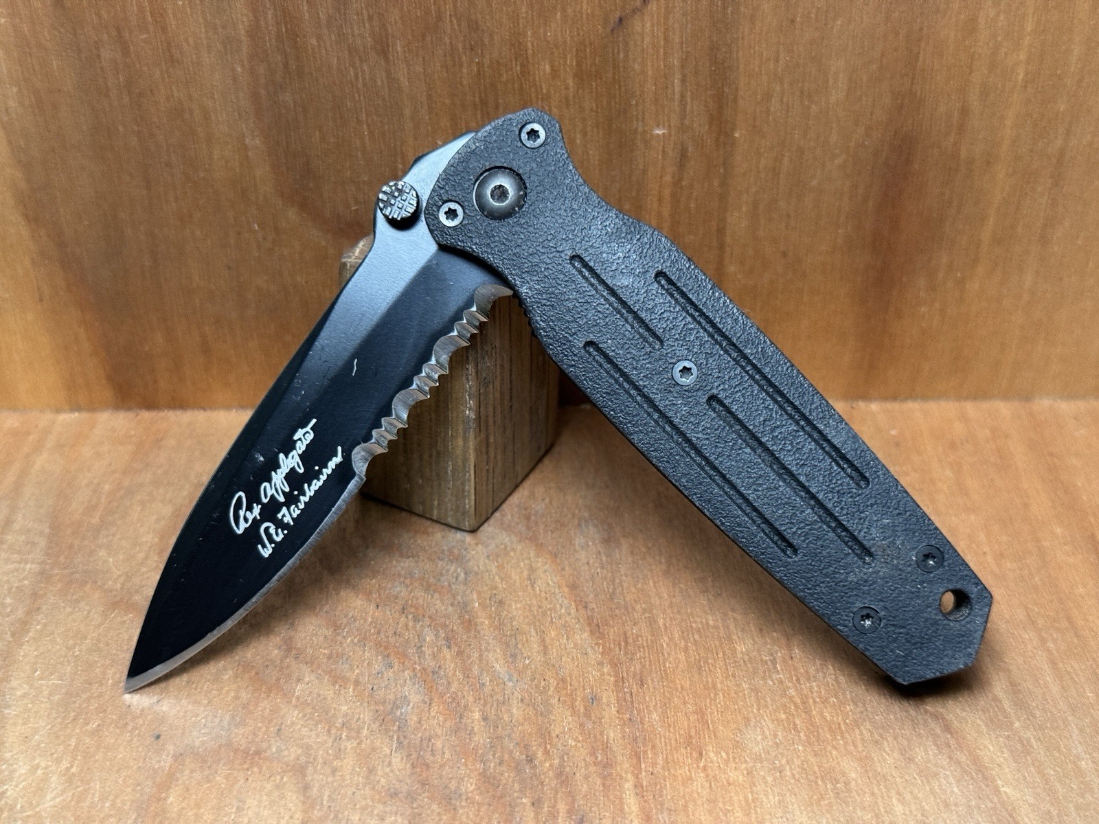 Gerber Applegate Fairbairn Mini Covert All Black Combo Edge Blade EXCELLENT!