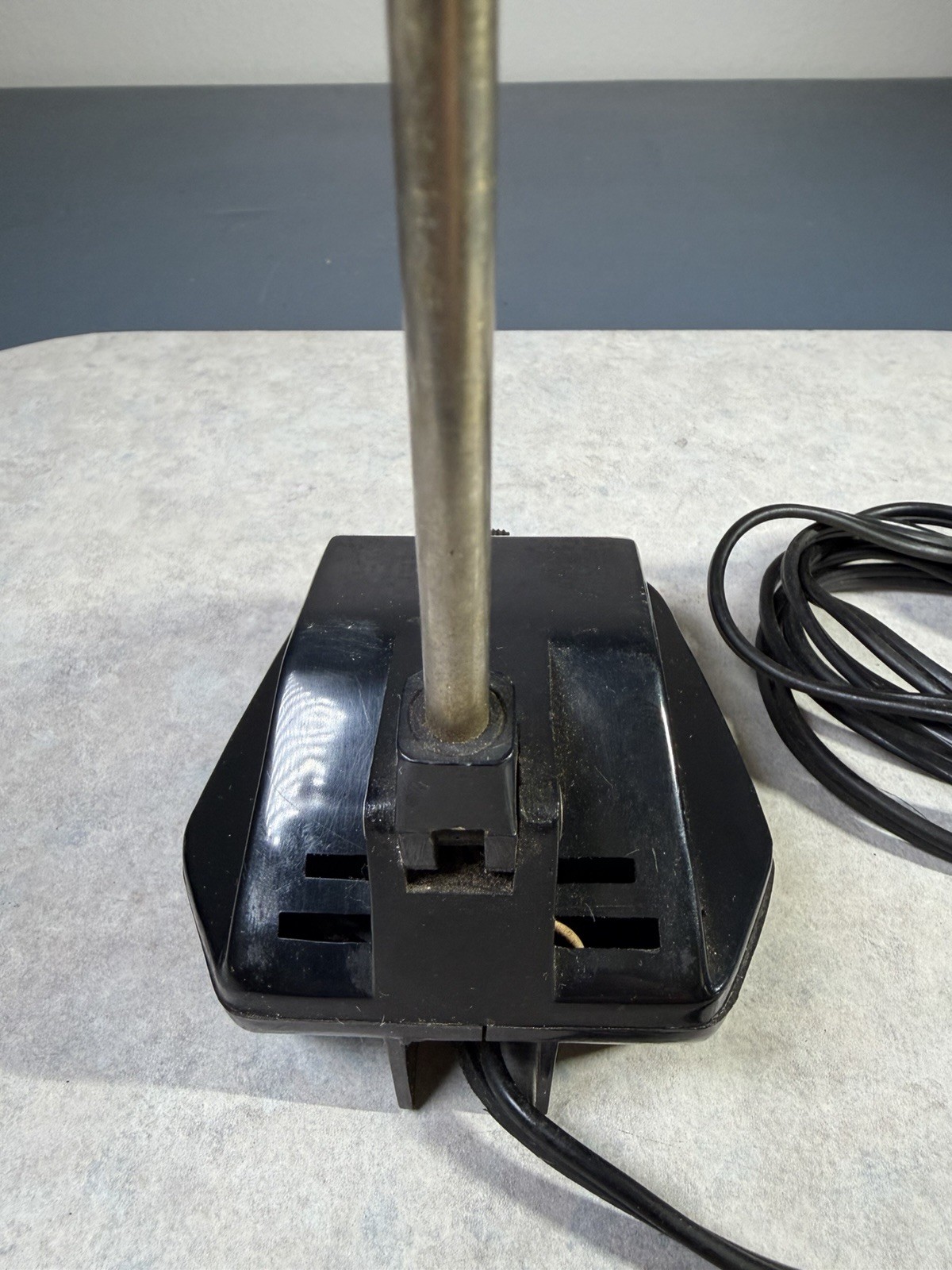 Vintage Adjustable / Wall Mountable Desk Lamp Equality Hong Kong Blub # 93