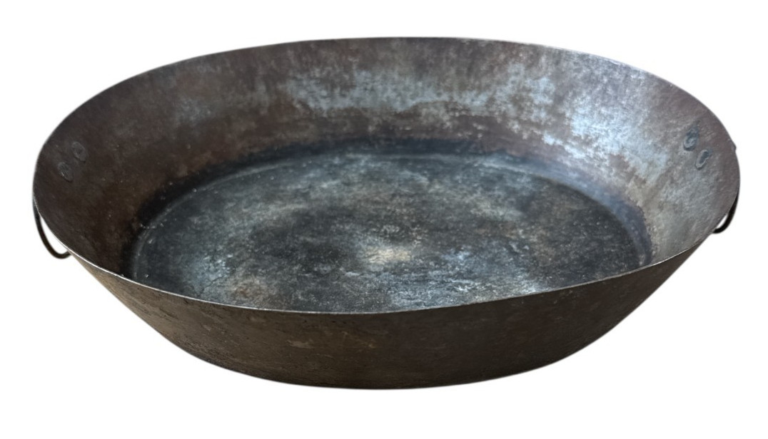 Antique Metal Pan with 2 Handles Black 11” Oval, Primitive, Military? Camping
