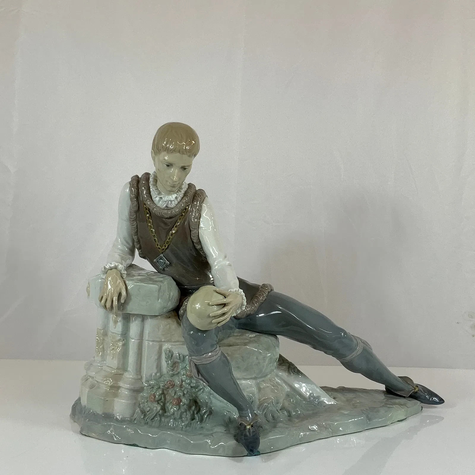 Hamlet: Large Lladro Porcelain Sculpture