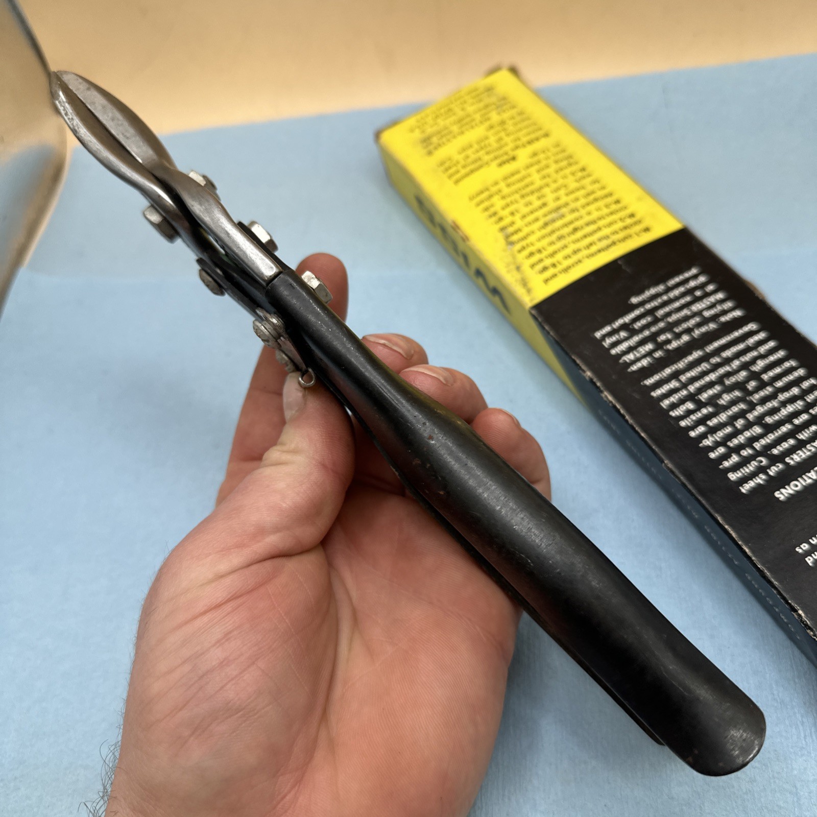 Very Old VTG Wiss M-2 Metal Master Snips NOS USA New Cutters Cut To The Right