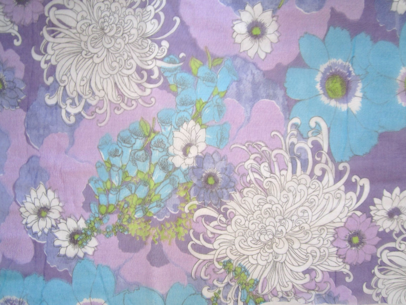 Nylon Sheer fabric lingerie blue lavender Floral Flowers 33″X52″ crafts