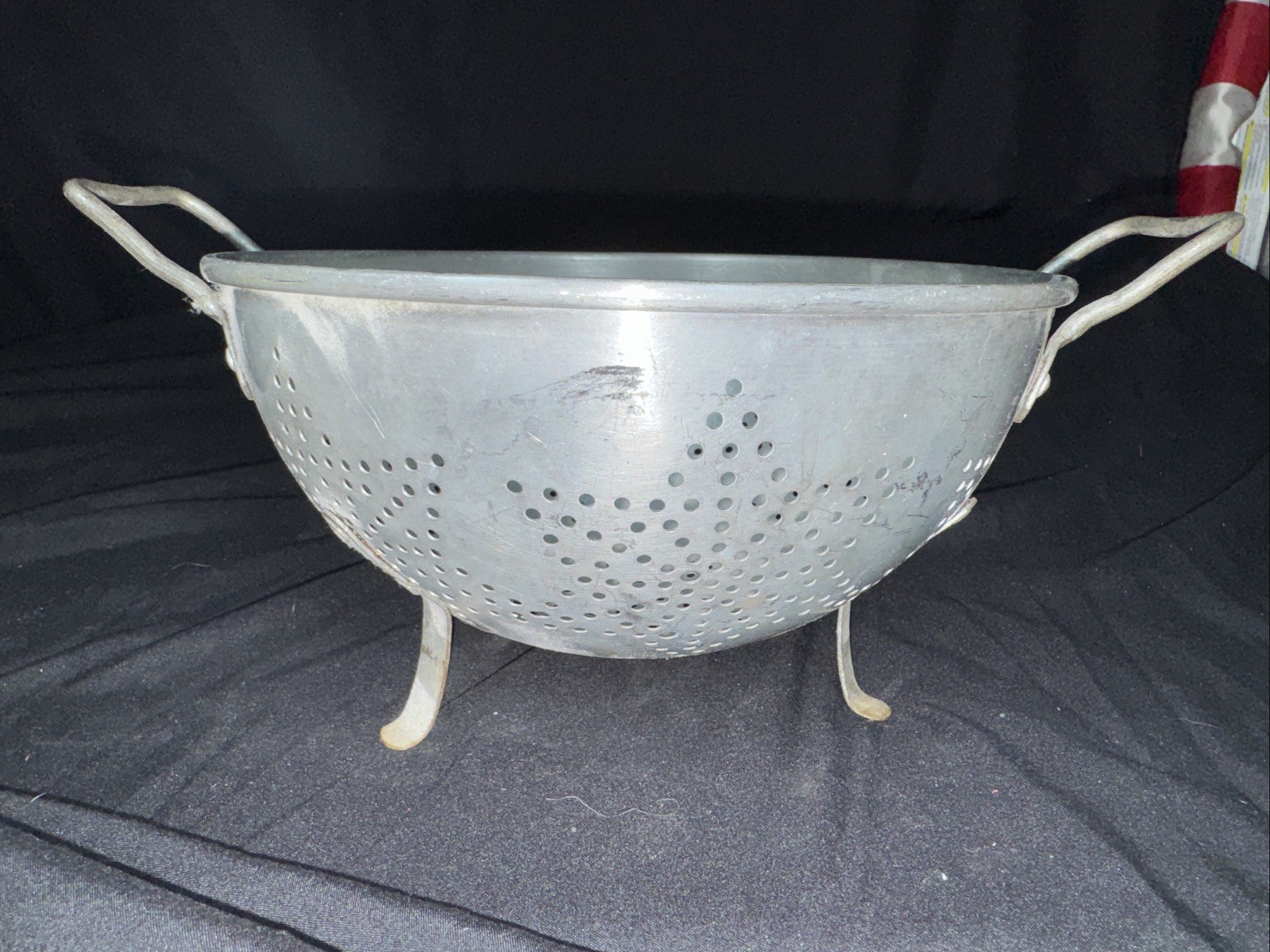 Vintage Colander Strainer Aluminum 3 Footed 7 Star 2 Handles Mirro Made in USA