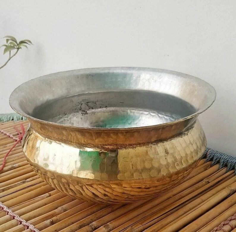 Heavy Bottom Hammered Finish Brass Biryani Rice Cooking Pot, 4.5 Liter Cookware