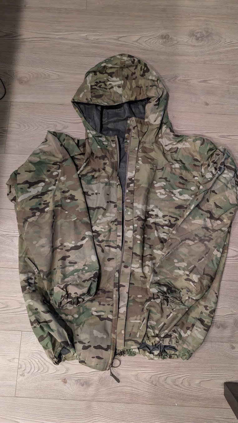 Patagonia PCU Level 6 GORE-TEX Jacket MultiCam Large SOCOM SOF Wet Weather Shell