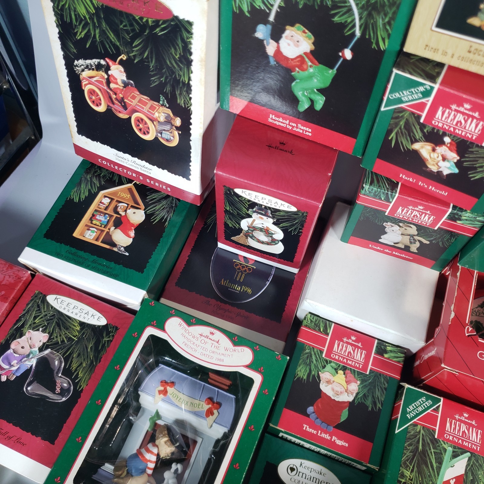 Lot of 50+ Vintage Hallmark Keepsake & Other Brand Miniatures. Ornaments Misc.