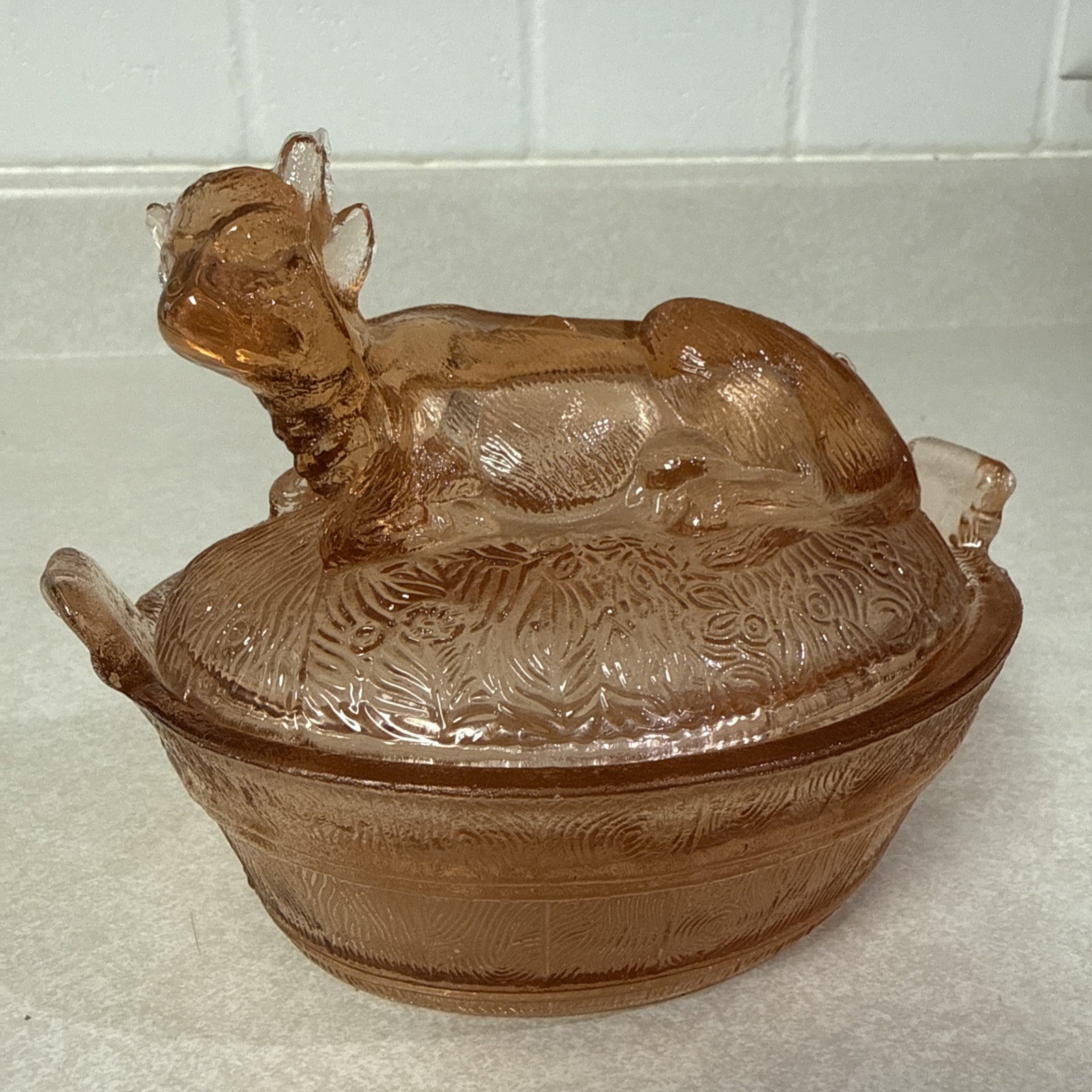 Vintage Pink/Peach Depression Pressed Glass Cow On A Barrel/Nest Candy Bowl 5”