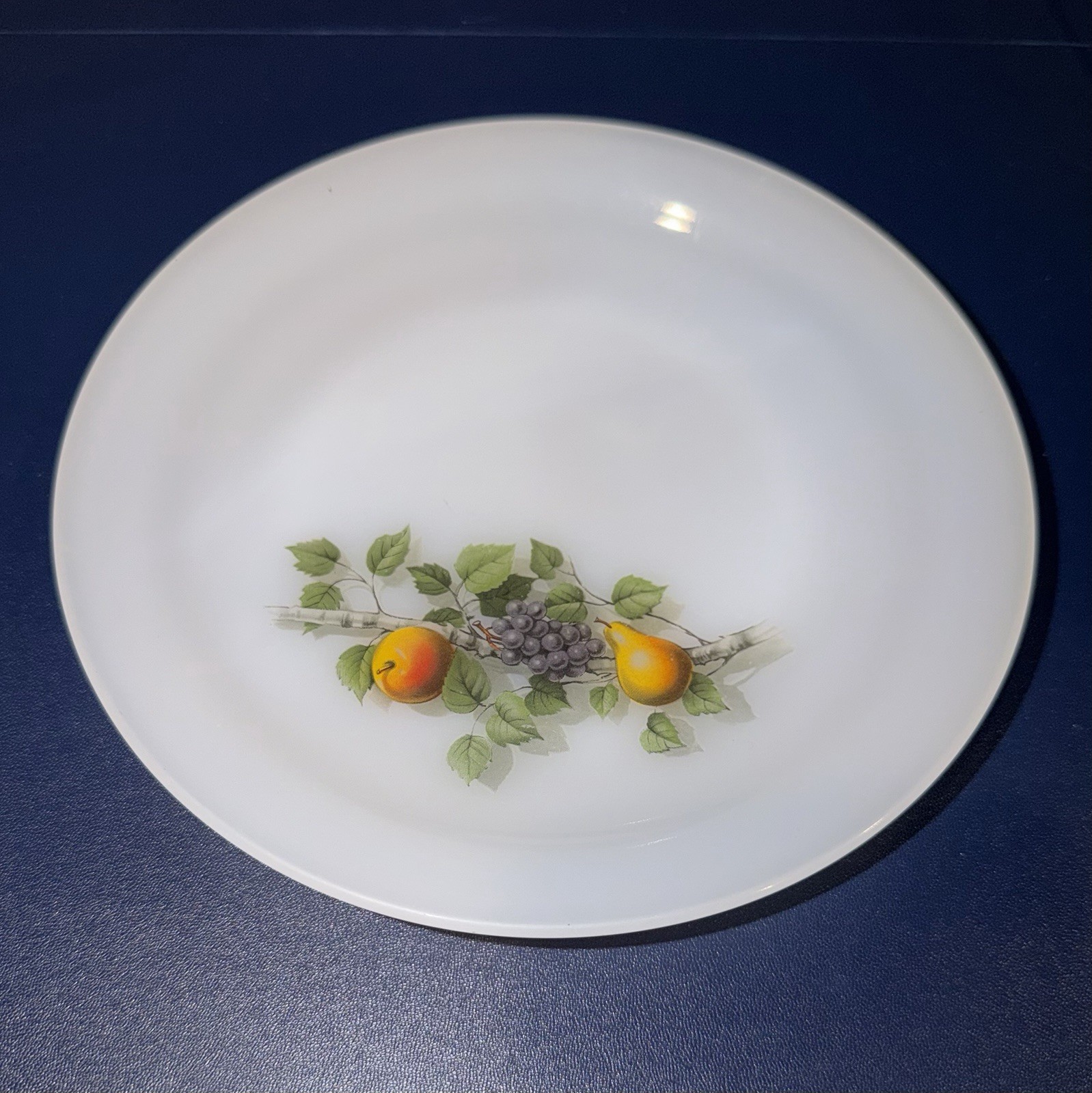 Arcopal Fruits De France 7.5” Salad Plate Milk Glass Round Dish
