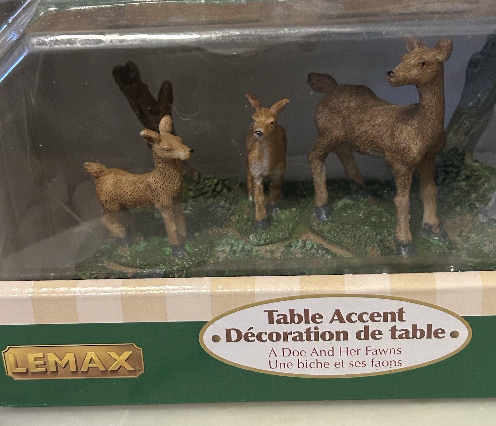 Lemax Village Collection A Doe & Her Fawns Table Accent ~ 2009 ~ #93741 ~ NOS
