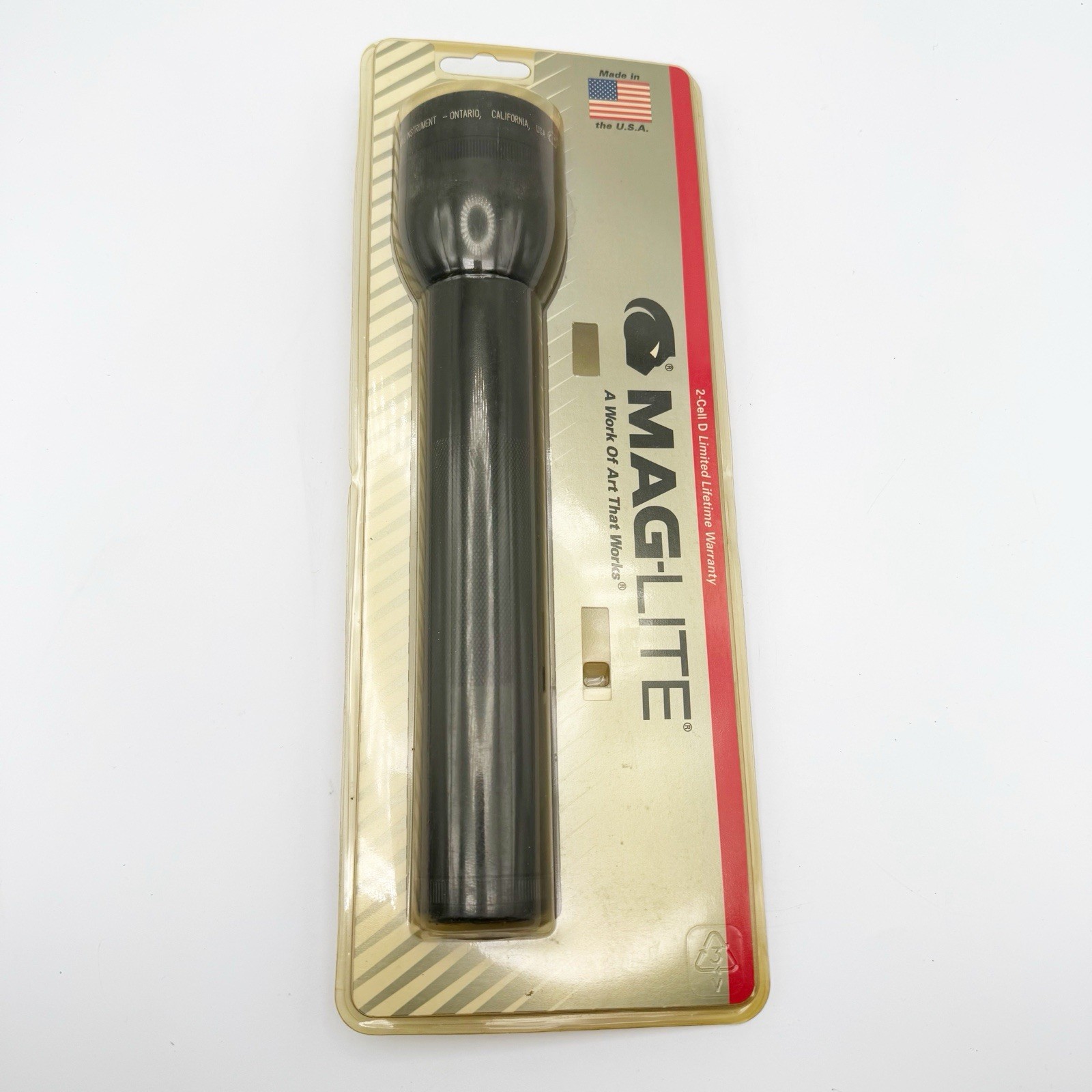 Vintage Maglite Heavy-Duty Incandescent 2-Cell D Flashlight Black S2D016