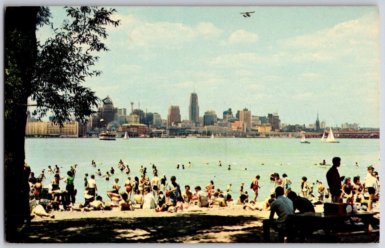 TORONTO SKYLINE Centre Island Royal York Hotel Beach Scene Postcard