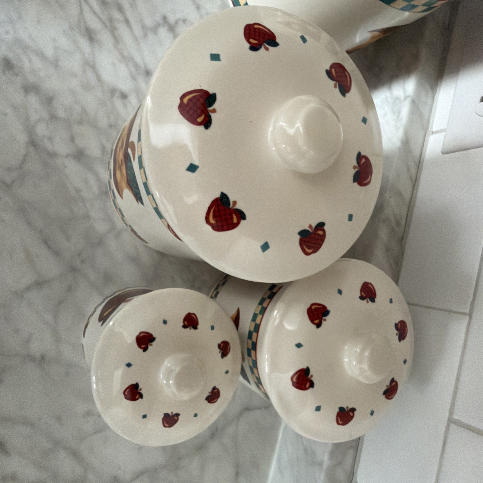 Vintage/Retro ‘A Is For Apple’ Ceramic 4-Piece Canister Set with Lids