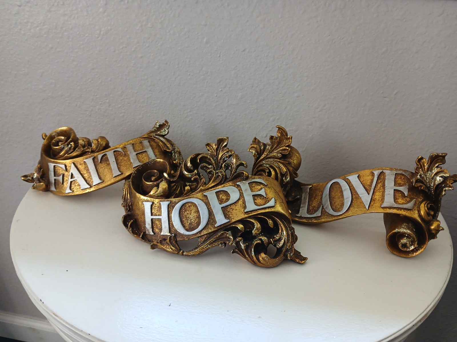 Mark Roberts Faith Hope & Love Gold Scroll Signs Plaques Christmas Home Decor